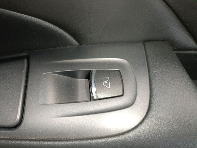 Recambio de mando elevalunas trasero derecho para infiniti m (y51) 30d referencia OEM IAM   