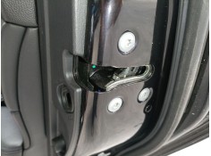 CERRADURA PUERTA TRASERA DERECHA 