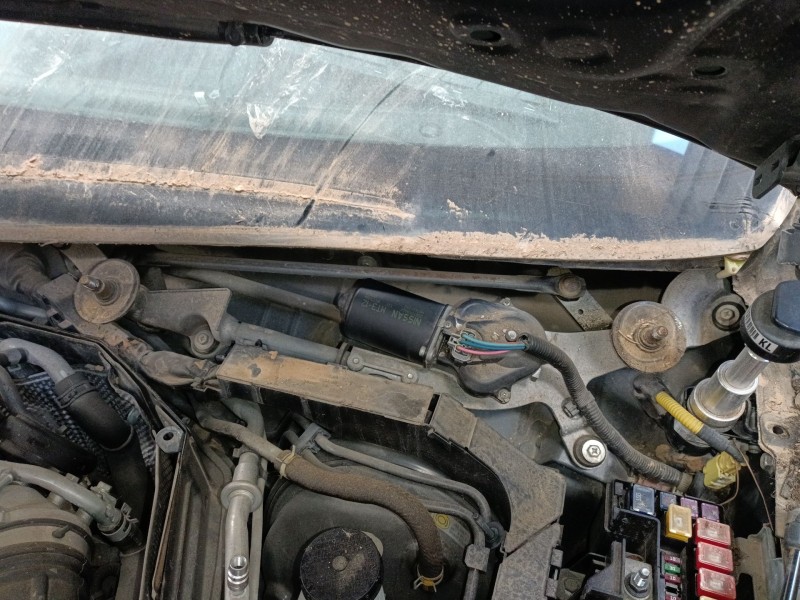 Recambio de motor limpia delantero para infiniti m (y51) 30d referencia OEM IAM 288101MA0A  