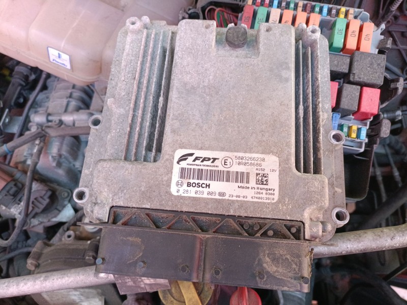 Recambio de centralita motor uce para iveco daily vi furgoneta 35s18, 35c18, 40c18, 50c18, 60c18, 65c18, 70c18 referencia OEM IA
