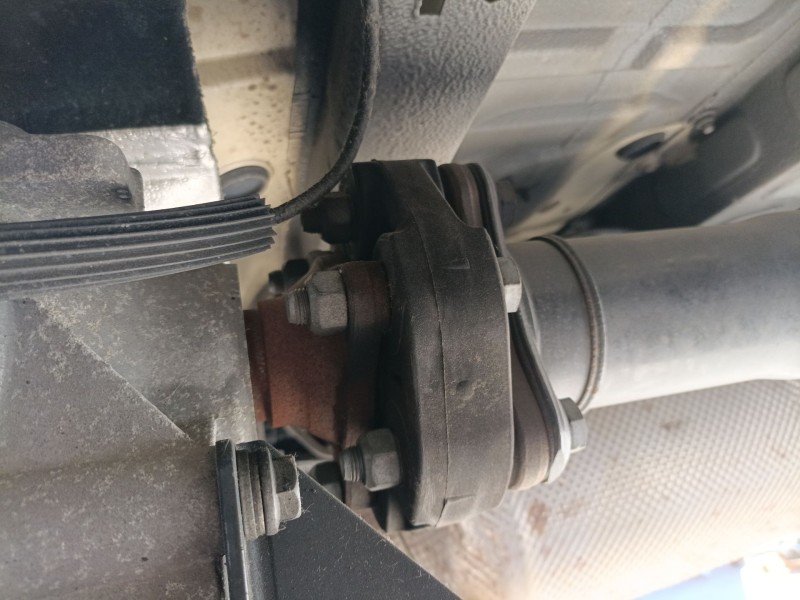 Recambio de transmision central para iveco daily vi furgoneta 35s18, 35c18, 40c18, 50c18, 60c18, 65c18, 70c18 referencia OEM IAM