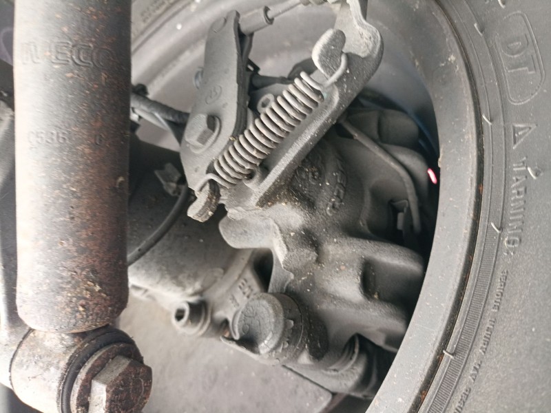 Recambio de pinza freno trasera izquierda para iveco daily vi furgoneta 35s18, 35c18, 40c18, 50c18, 60c18, 65c18, 70c18 referenc