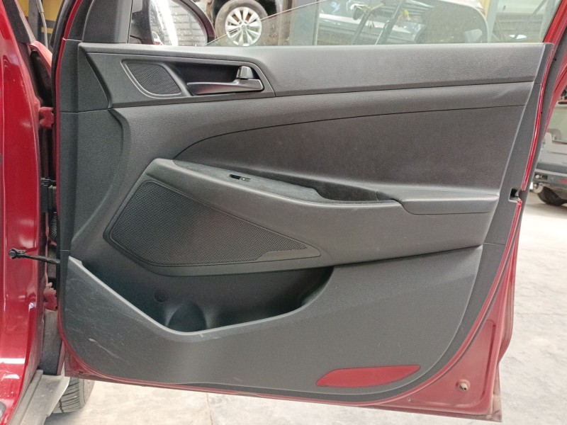 Recambio de guarnecido puerta delantera derecha para hyundai tucson (tl, tle) 2.0 crdi referencia OEM IAM   