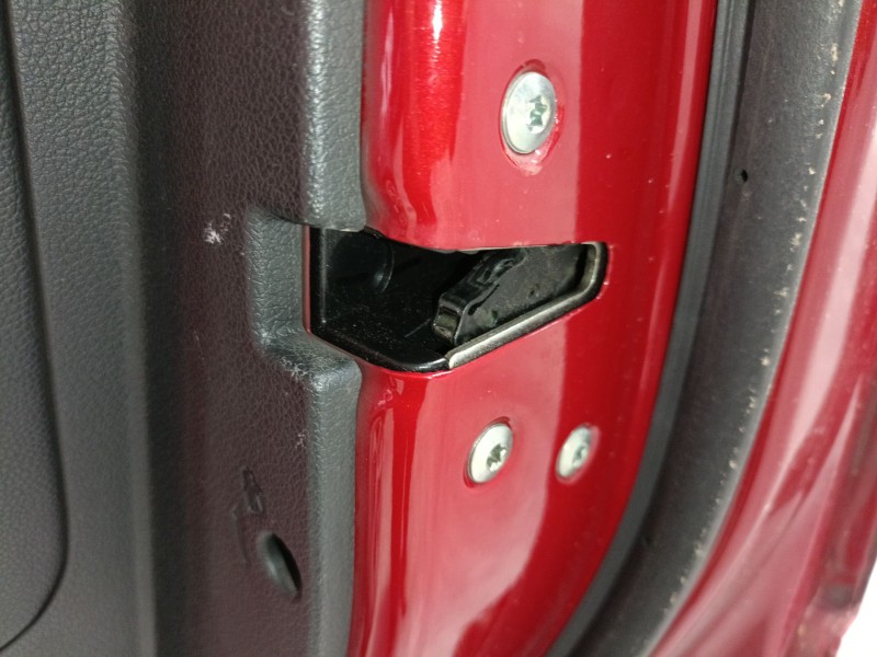 Recambio de cerradura puerta trasera derecha para hyundai tucson (tl, tle) 2.0 crdi referencia OEM IAM   