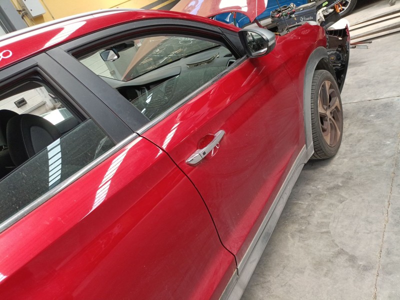 Recambio de puerta delantera derecha para hyundai tucson (tl, tle) 2.0 crdi referencia OEM IAM   