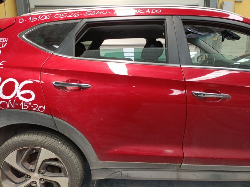 Recambio de puerta trasera derecha para hyundai tucson (tl, tle) 2.0 crdi referencia OEM IAM   