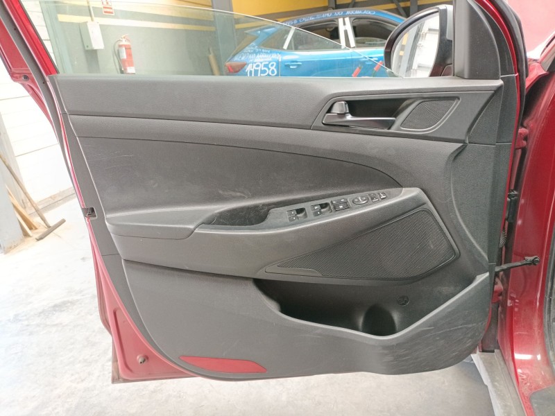 Recambio de guarnecido puerta delantera izquierda para hyundai tucson (tl, tle) 2.0 crdi referencia OEM IAM   