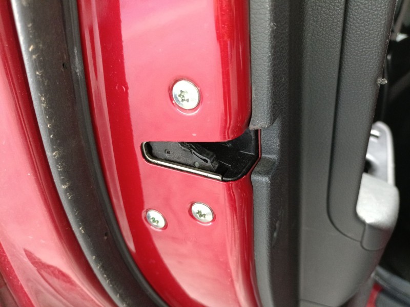 Recambio de cerradura puerta trasera izquierda para hyundai tucson (tl, tle) 2.0 crdi referencia OEM IAM   