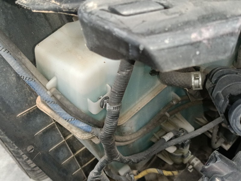 Recambio de deposito limpia para hyundai tucson (tl, tle) 2.0 crdi referencia OEM IAM   