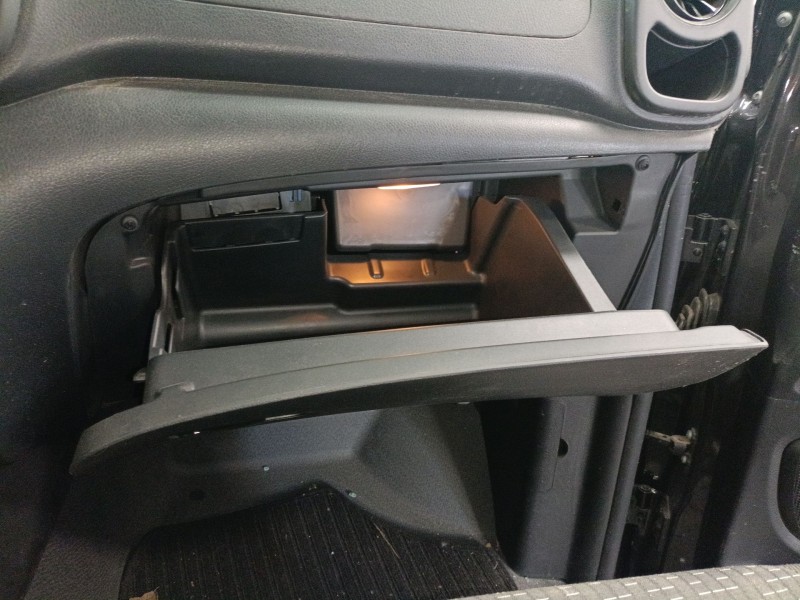 Recambio de guantera para mercedes-benz vito tourer (w447) 114 cdi 4-matic (447.701, 447.703, 447.705) referencia OEM IAM   