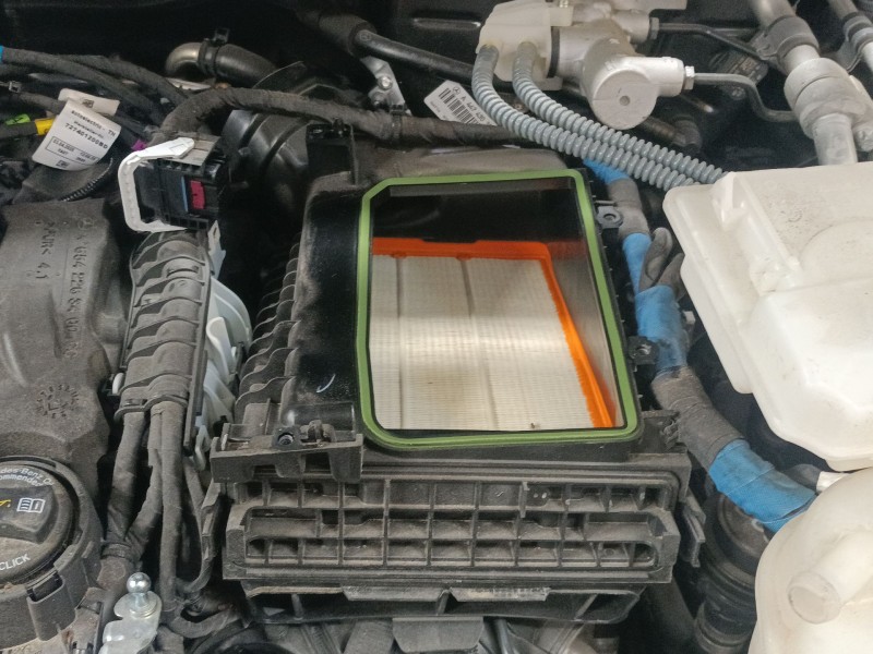 Recambio de filtro aire para mercedes-benz vito tourer (w447) 114 cdi 4-matic (447.701, 447.703, 447.705) referencia OEM IAM   