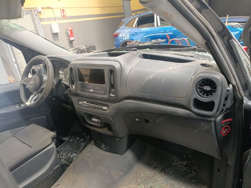 mercedes-benz vito tourer (w447) del año 2025