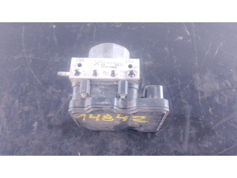 Recambio de abs para nissan x-trail iii (t32_, t32r, t32rr) 1.6 dci (t32) referencia OEM IAM 476004C0  