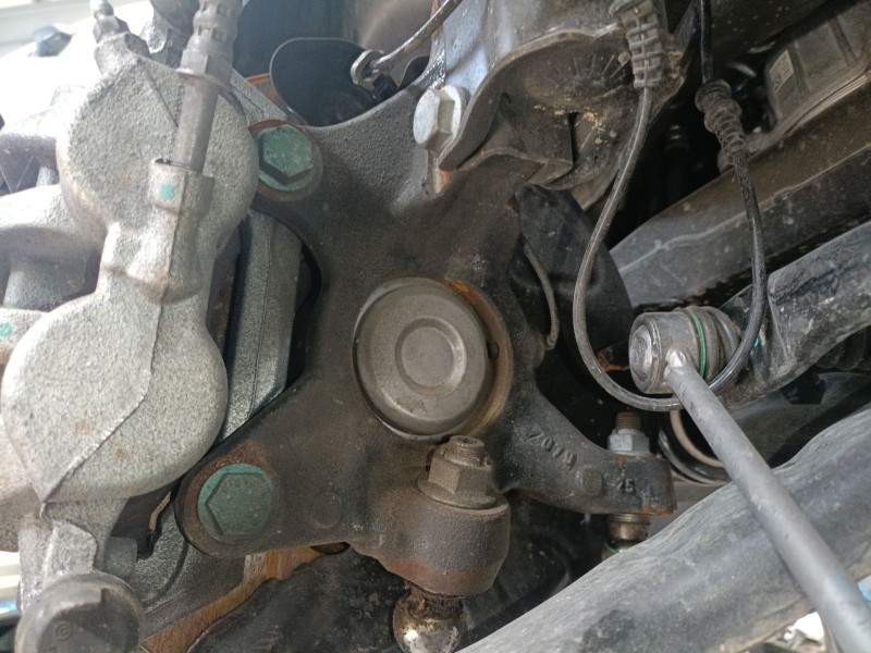 Recambio de mangueta delantera izquierda para mercedes-benz vito tourer (w447) 114 cdi 4-matic (447.701, 447.703, 447.705) refer