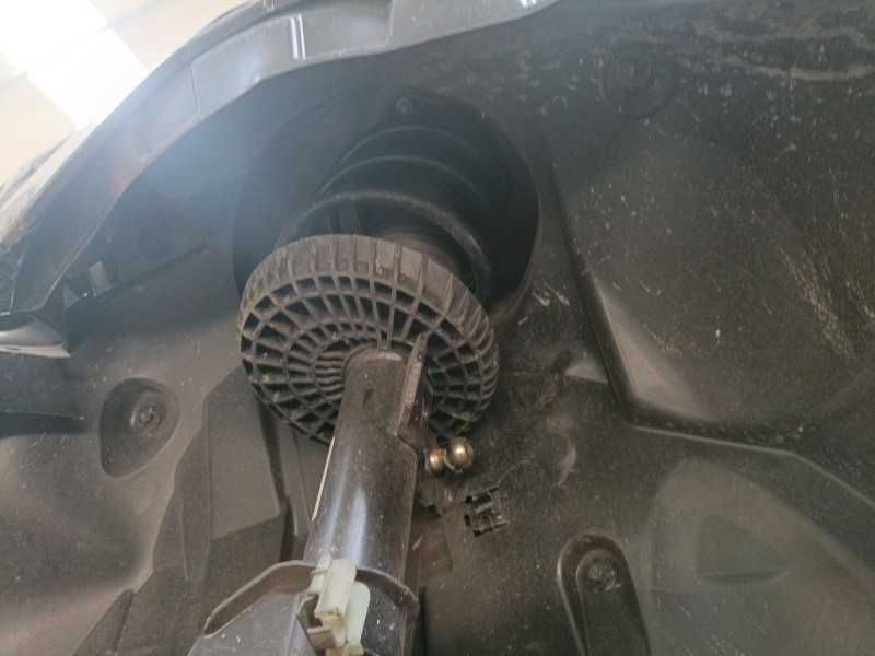Recambio de amortiguador delantero izquierdo para mercedes-benz vito tourer (w447) 114 cdi 4-matic (447.701, 447.703, 447.705) r