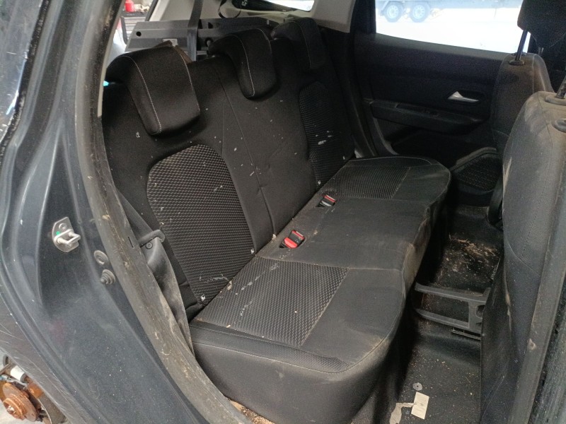 dacia duster (hm_) del año 2021