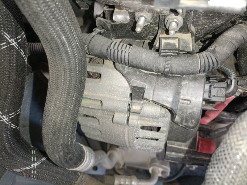Recambio de alternador para dacia duster (hm_) 1.5 dci 115 4x4 (hmad) referencia OEM IAM   