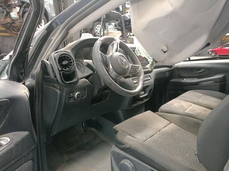mercedes-benz vito tourer (w447) del año 2025