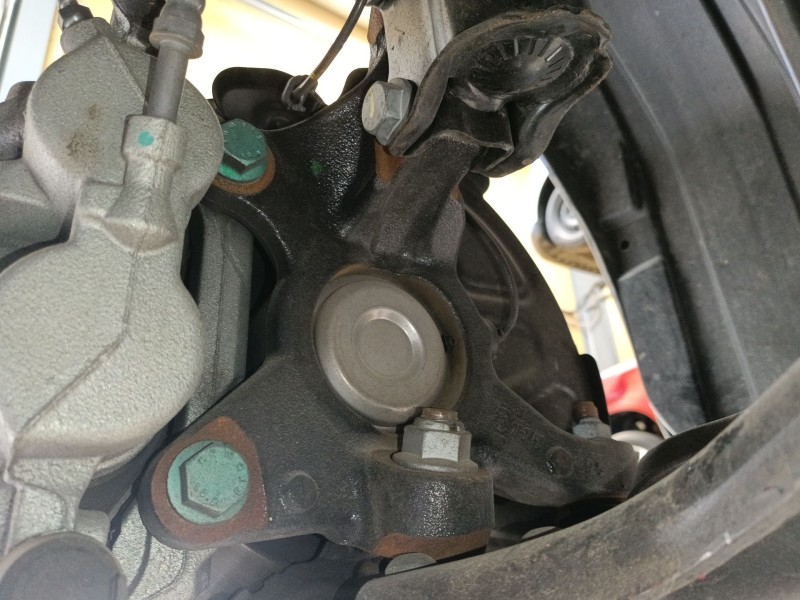 Recambio de mangueta delantera izquierda para mercedes-benz vito tourer (w447) 114 cdi 4-matic (447.701, 447.703, 447.705) refer