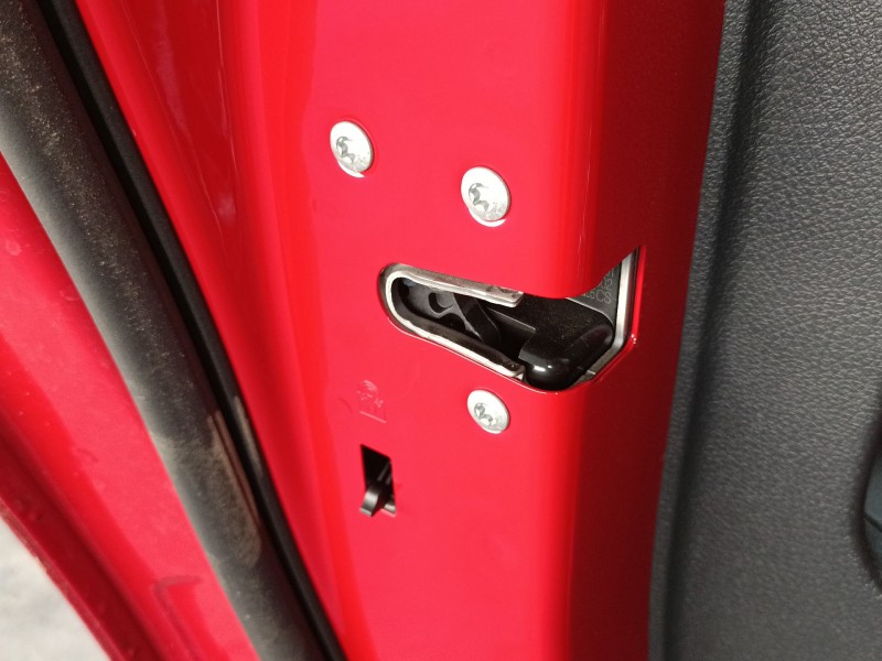 Recambio de cerradura puerta trasera izquierda para mercedes-benz cla shooting brake (x118) cla 200 (118.687) referencia OEM IAM