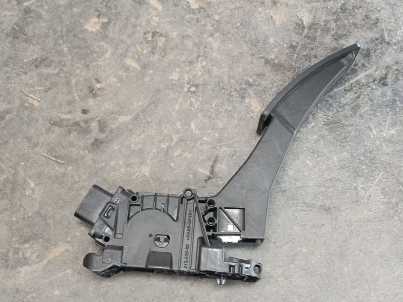 Recambio de pedal acelerador para mercedes-benz cla shooting brake (x118) cla 200 (118.687) referencia OEM IAM   