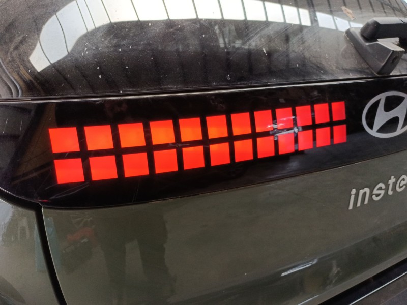 Recambio de piloto trasero central para hyundai inster referencia OEM IAM   
