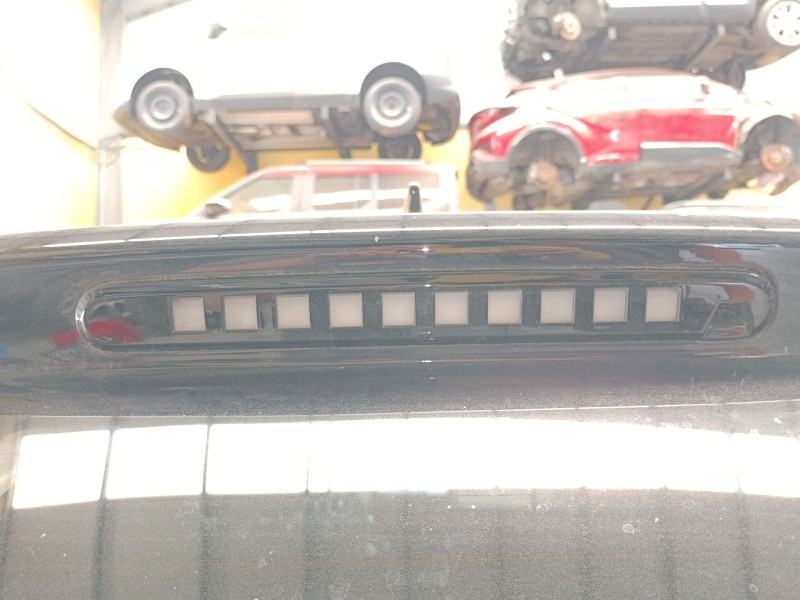 Recambio de luz central de freno para hyundai inster referencia OEM IAM   