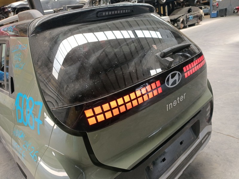 Recambio de porton trasero para hyundai inster referencia OEM IAM   