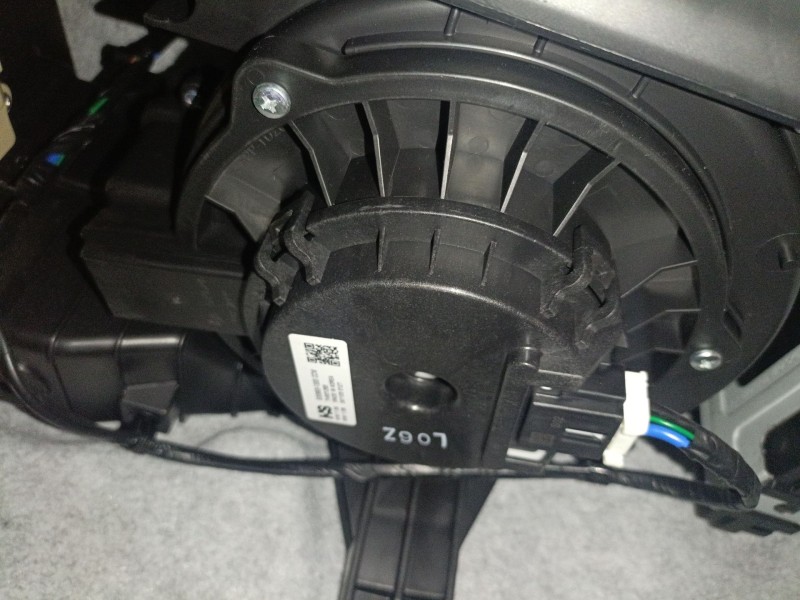 Recambio de ventilador calefaccion para hyundai inster referencia OEM IAM   