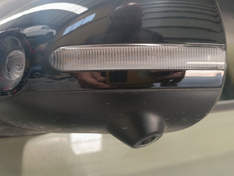 Recambio de retrovisor izquierdo electrico para hyundai inster referencia OEM IAM   