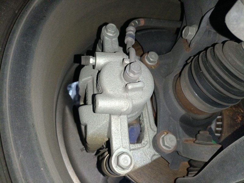 Recambio de pinza freno delantera derecha para hyundai inster referencia OEM IAM   