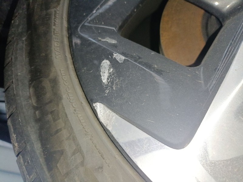 Recambio de llanta sin neumatico para hyundai inster referencia OEM IAM 17 PULGADAS  