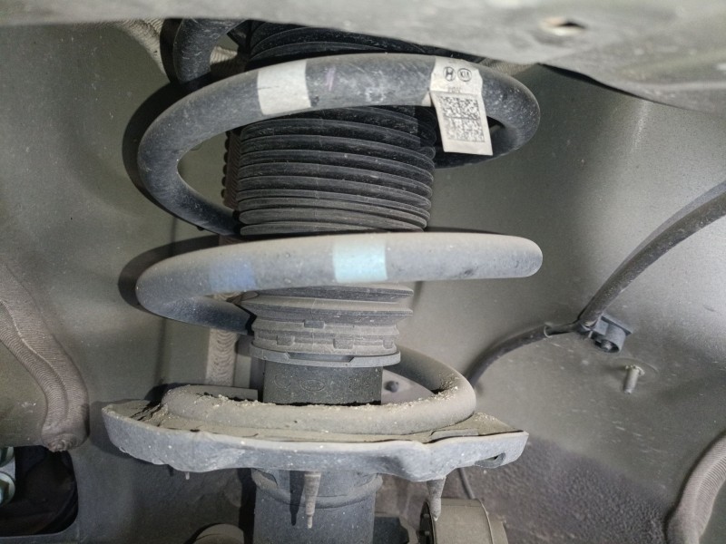 Recambio de amortiguador delantero izquierdo para hyundai santa fe iv (tm, tma) 2.2 crdi htrac referencia OEM IAM   
