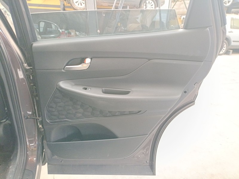 Recambio de guarnecido puerta trasera derecha para hyundai santa fe iv (tm, tma) 2.2 crdi htrac referencia OEM IAM   