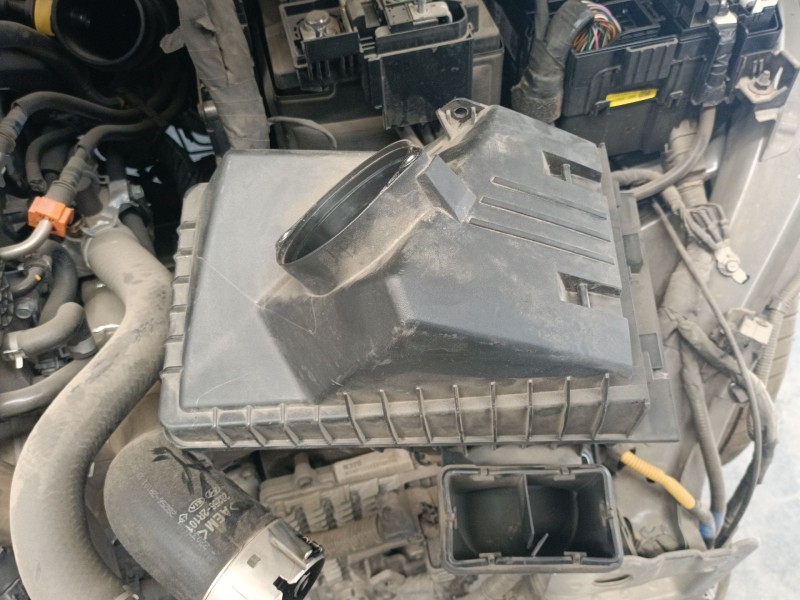 Recambio de filtro aire para hyundai santa fe iv (tm, tma) 2.2 crdi htrac referencia OEM IAM   