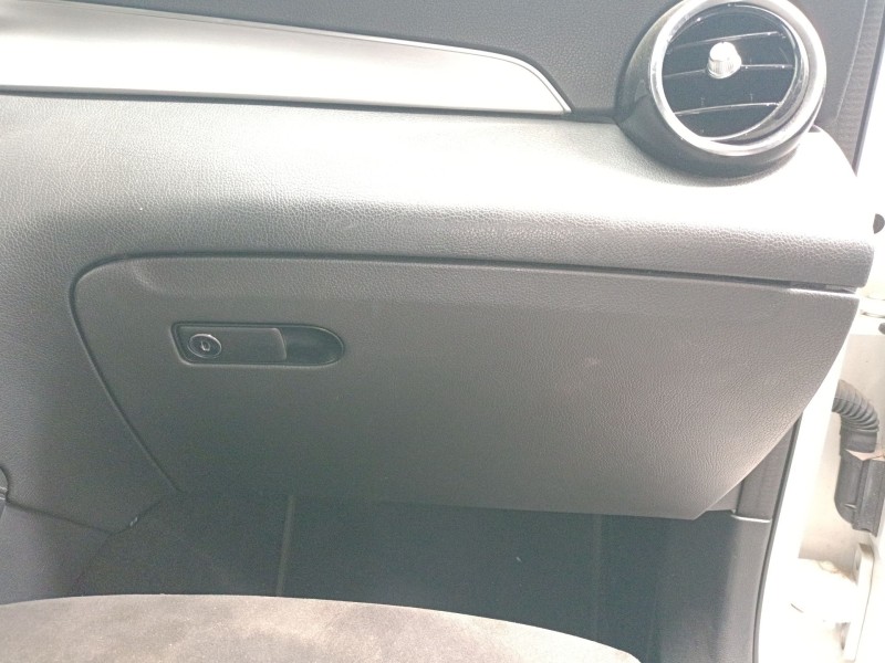 Recambio de guantera para mercedes-benz glc (x253) 220 d 4-matic (253.915) referencia OEM IAM   