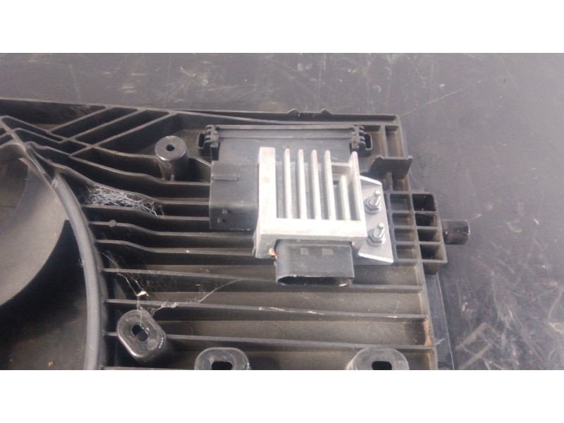 Recambio de electroventilador para renault megane iv sedán 1.5 blue dci 115 (lva6) referencia OEM IAM   