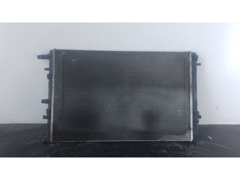 Recambio de radiador agua para renault megane iv sedán 1.5 blue dci 115 (lva6) referencia OEM IAM   