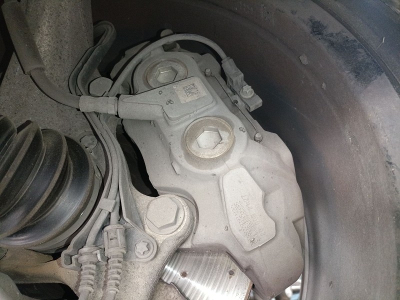 Recambio de pinza freno delantera derecha para mercedes-benz glc (x253) 220 d 4-matic (253.915) referencia OEM IAM   