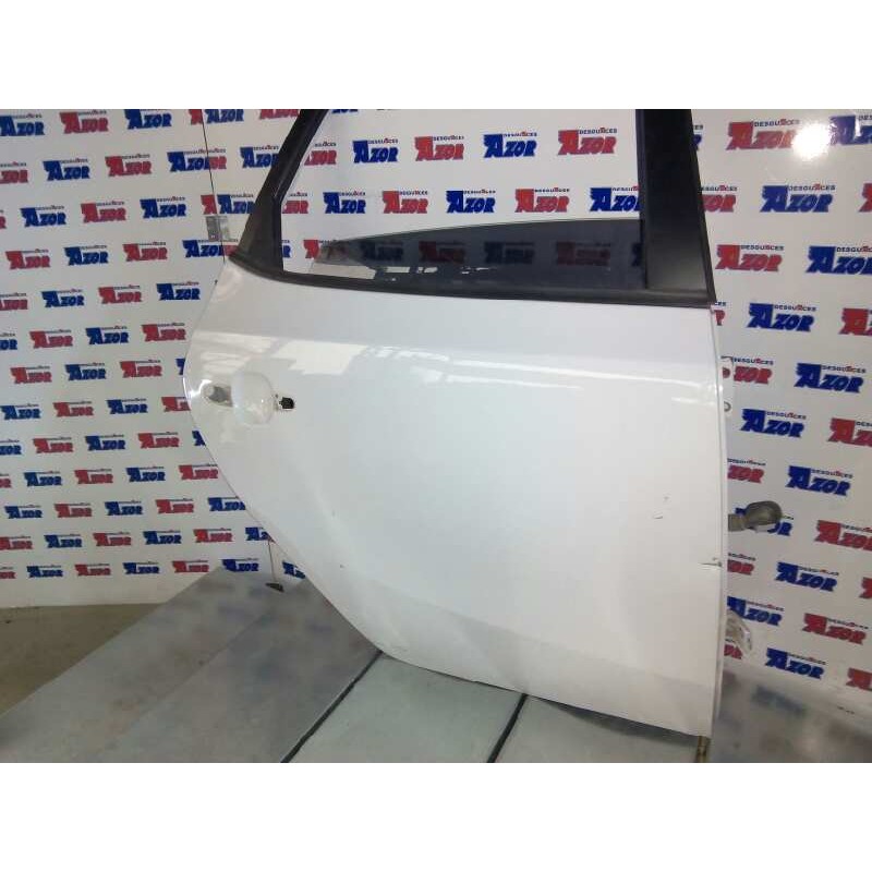 Recambio de puerta trasera derecha para hyundai i30 classic gl referencia OEM IAM   