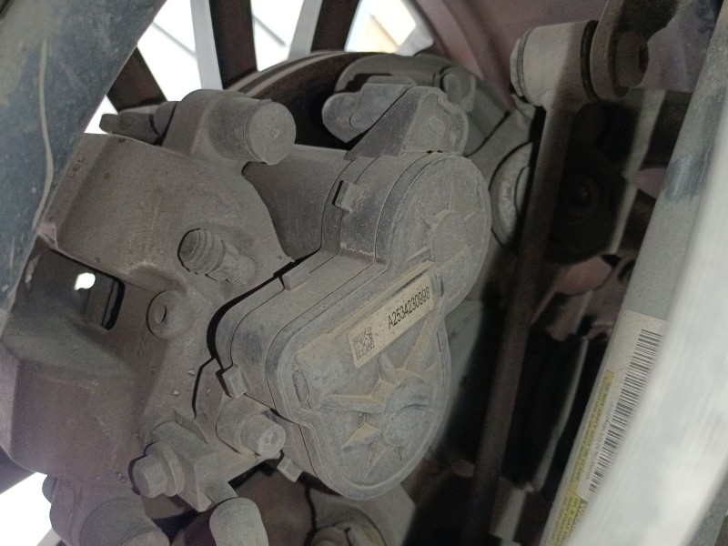 Recambio de pinza freno trasera izquierda para mercedes-benz glc (x253) 220 d 4-matic (253.915) referencia OEM IAM   