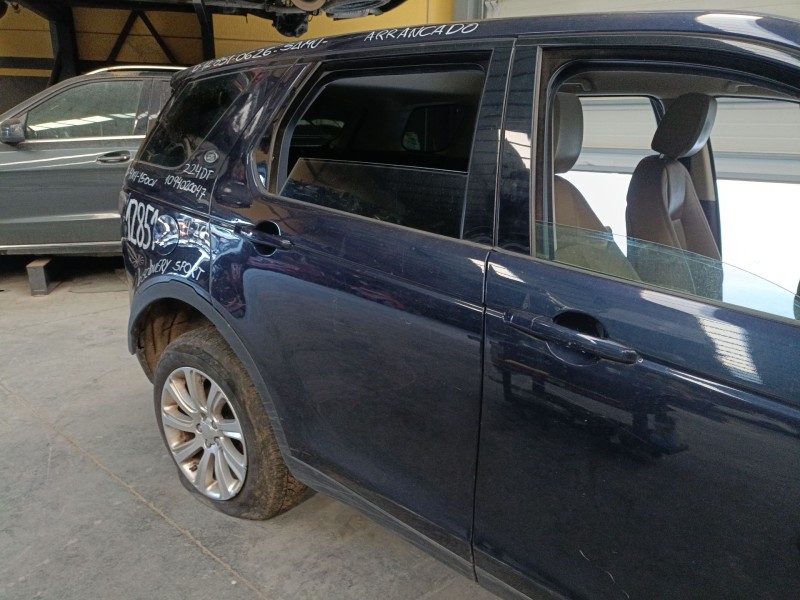 Recambio de puerta trasera derecha para land rover discovery sport (l550) 2.2 d 4x4 referencia OEM IAM   