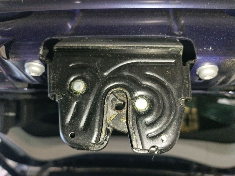 Recambio de cerradura maletero / porton para land rover discovery sport (l550) 2.2 d 4x4 referencia OEM IAM   