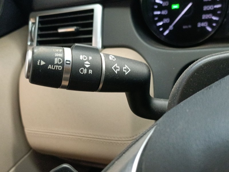 Recambio de mando intermitentes para land rover discovery sport (l550) 2.2 d 4x4 referencia OEM IAM   