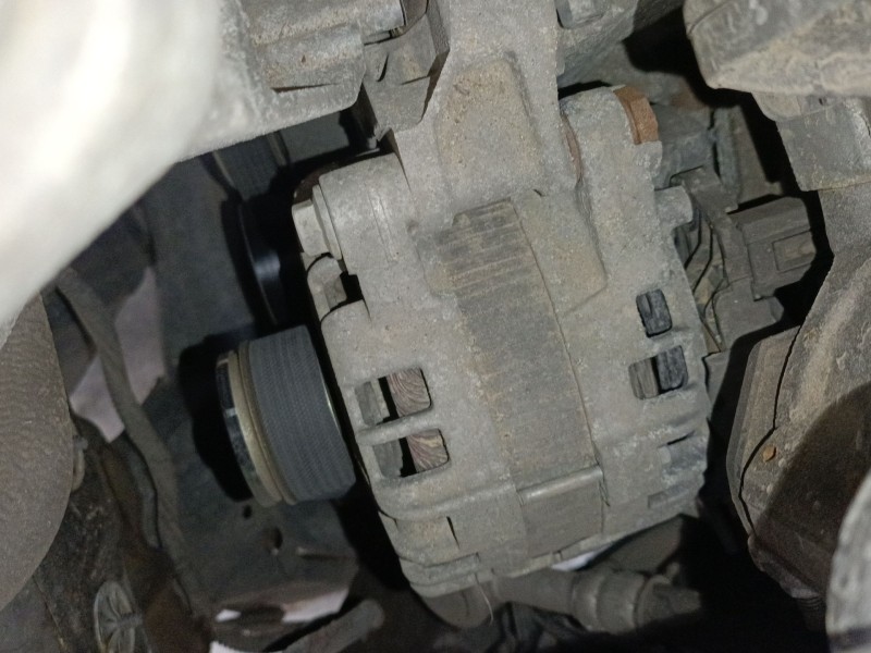 Recambio de alternador para land rover discovery sport (l550) 2.2 d 4x4 referencia OEM IAM   