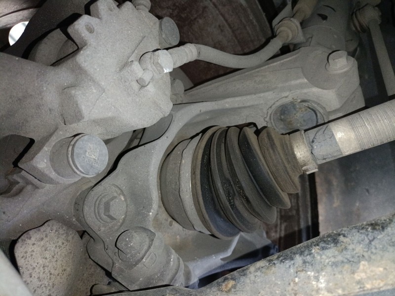 Recambio de mangueta delantera derecha para land rover discovery sport (l550) 2.2 d 4x4 referencia OEM IAM   