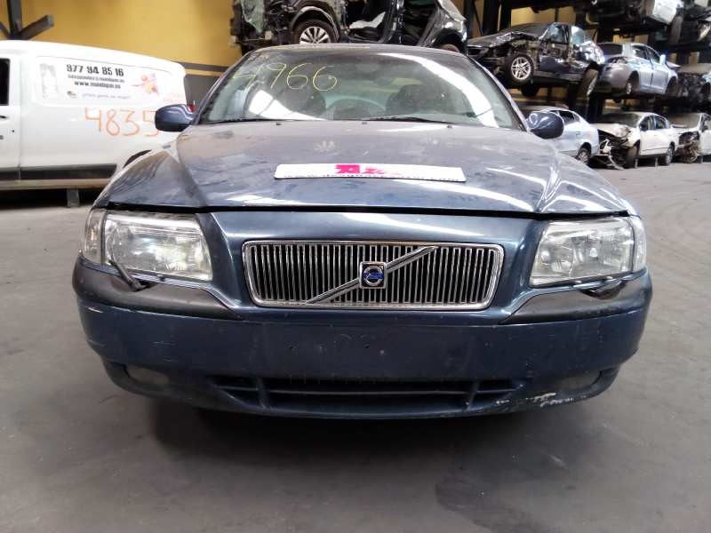 volvo s80 berlina del año 2000