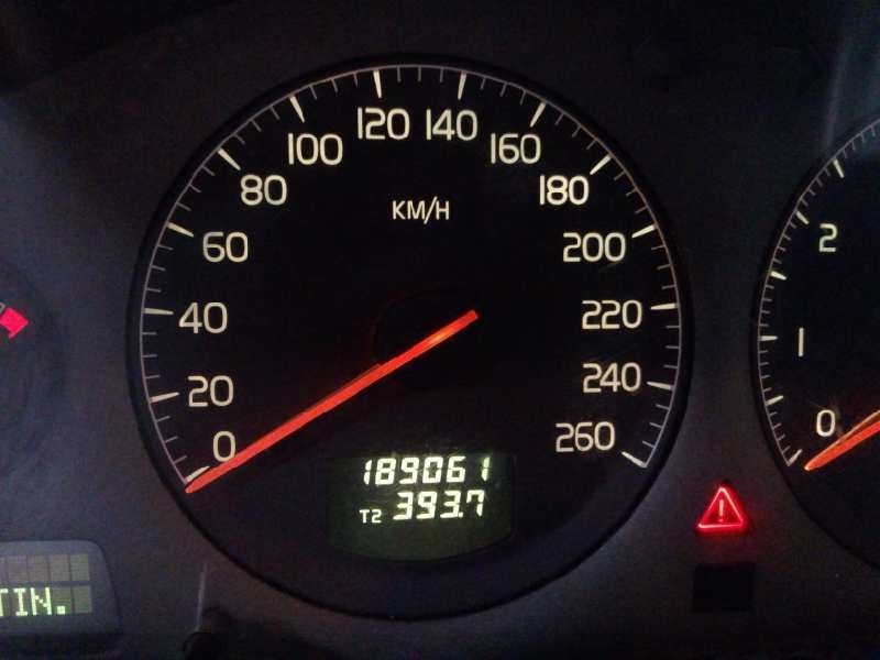 volvo s80 berlina del año 2000