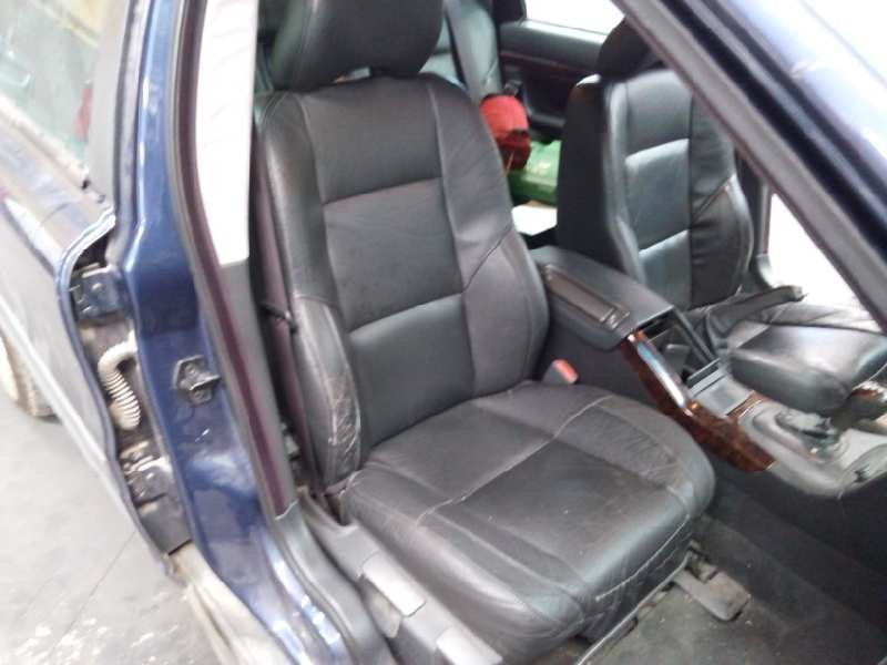 volvo s80 berlina del año 2000