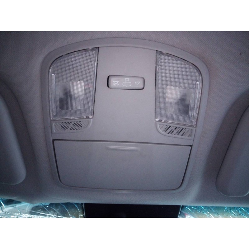 Recambio de luz interior para hyundai i30 fastback tecno referencia OEM IAM   